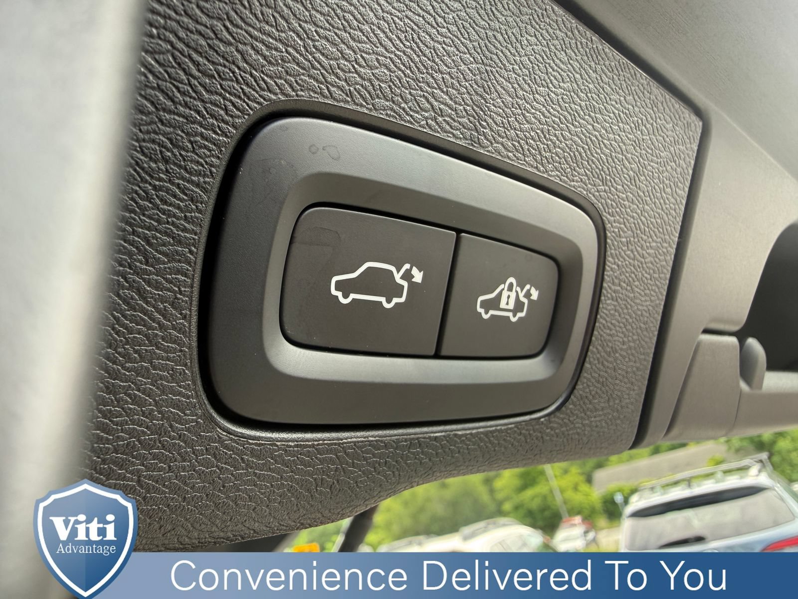 Used 2026 Volvo XC60 T8 Ultra w/ Protection Package Premier AWD/4WD image 25