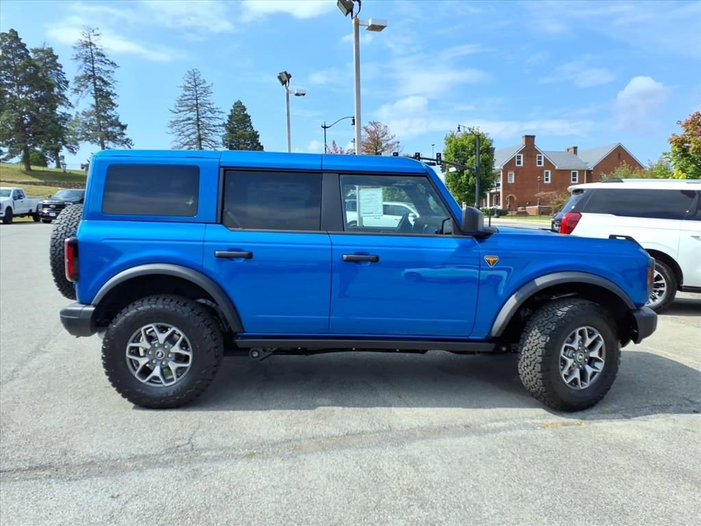 New 2025 Ford Bronco Badlands AWD/4WD image 4