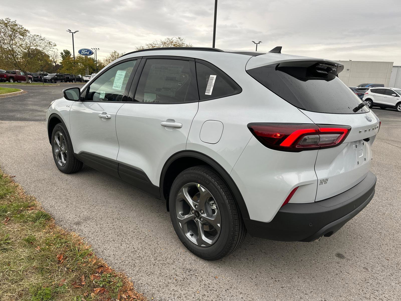 New 2026 Ford Escape ST-Line Select image 3