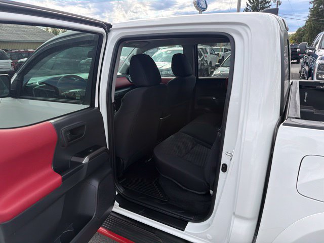 Used 2023 Toyota Tacoma SR5 AWD/4WD image 44