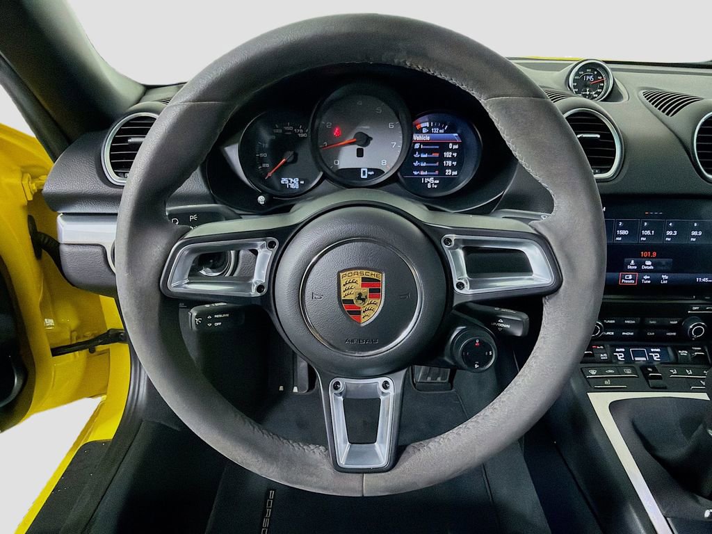 Used 2021 Porsche 718 Boxster S image 13