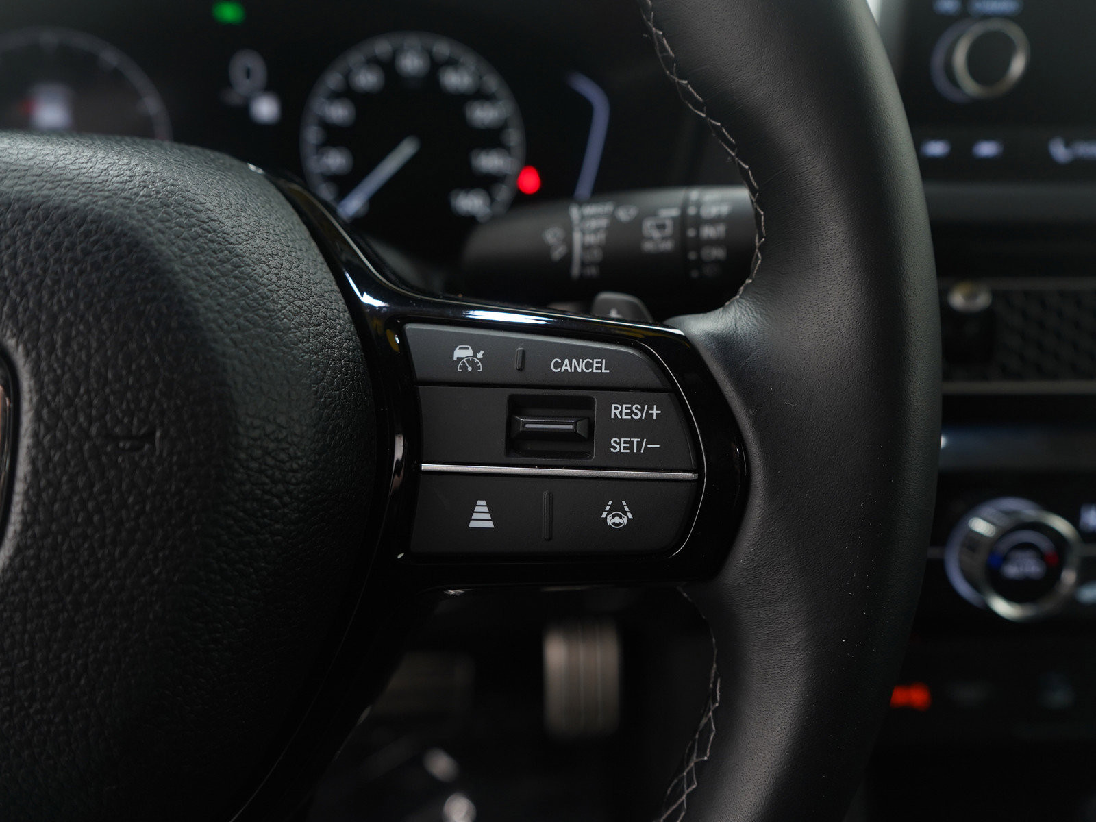 Used 2025 Honda Civic Sport image 25