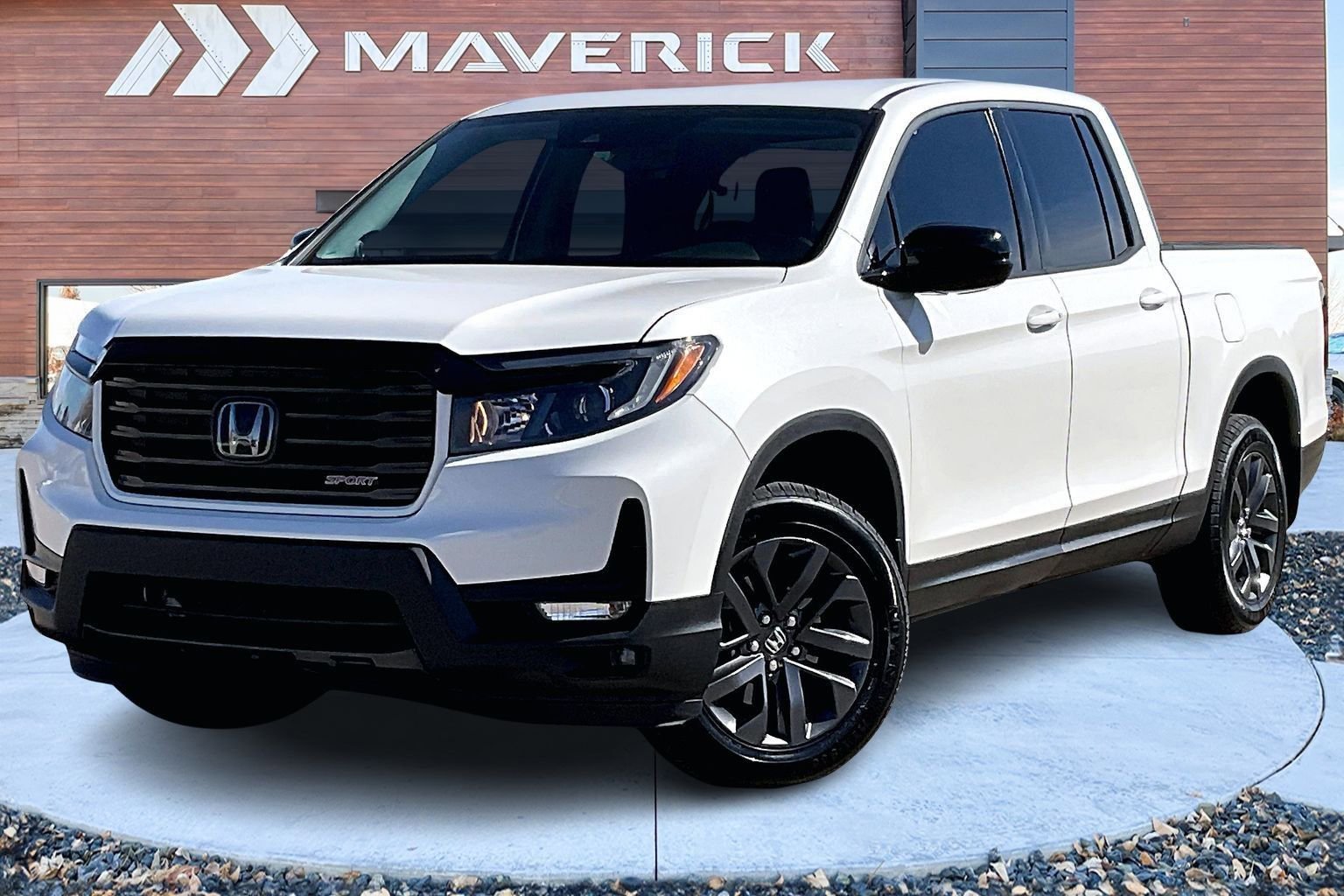Used 2021 Honda Ridgeline Sport image 3