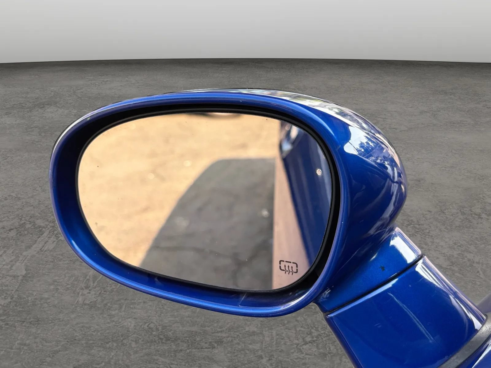 Used 2018 Dodge Challenger R/T RWD image 29