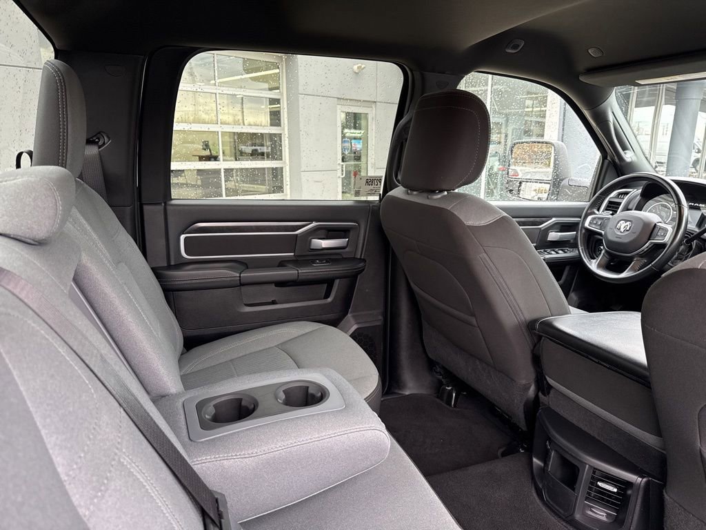 Used 2024 RAM 2500 Big Horn AWD/4WD image 44