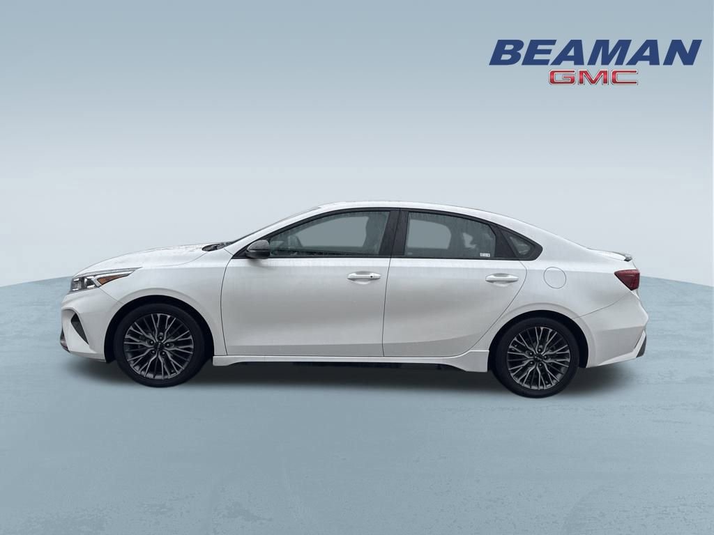 Used 2023 Kia Forte GT-Line w/ GT-Line Premium Package image 4