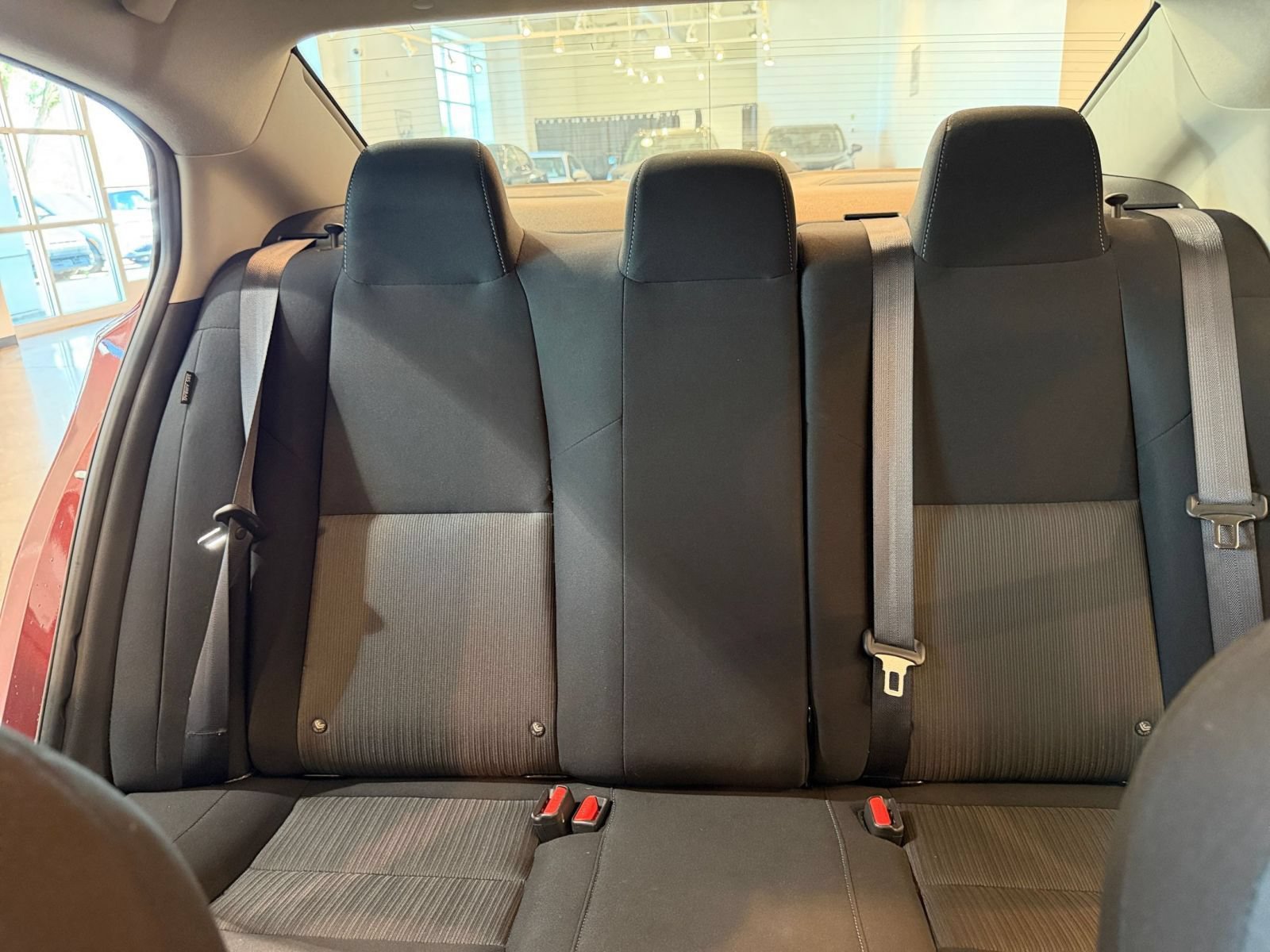 Used 2025 Nissan Sentra SV FWD image 32