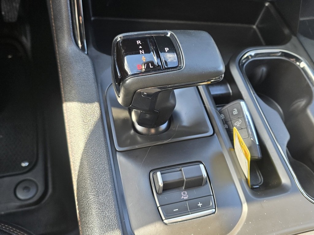 Used 2024 GMC Sierra 1500 AT4 w/ AT4 Premium Package image 26