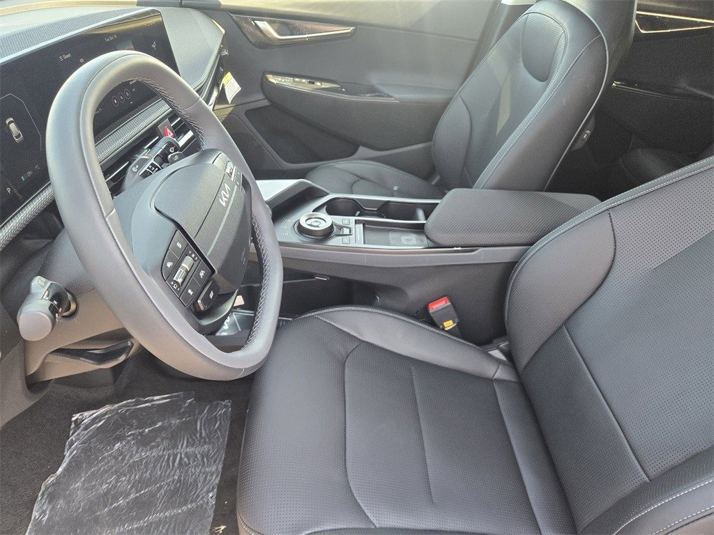 New 2025 Kia EV6 Wind image 9