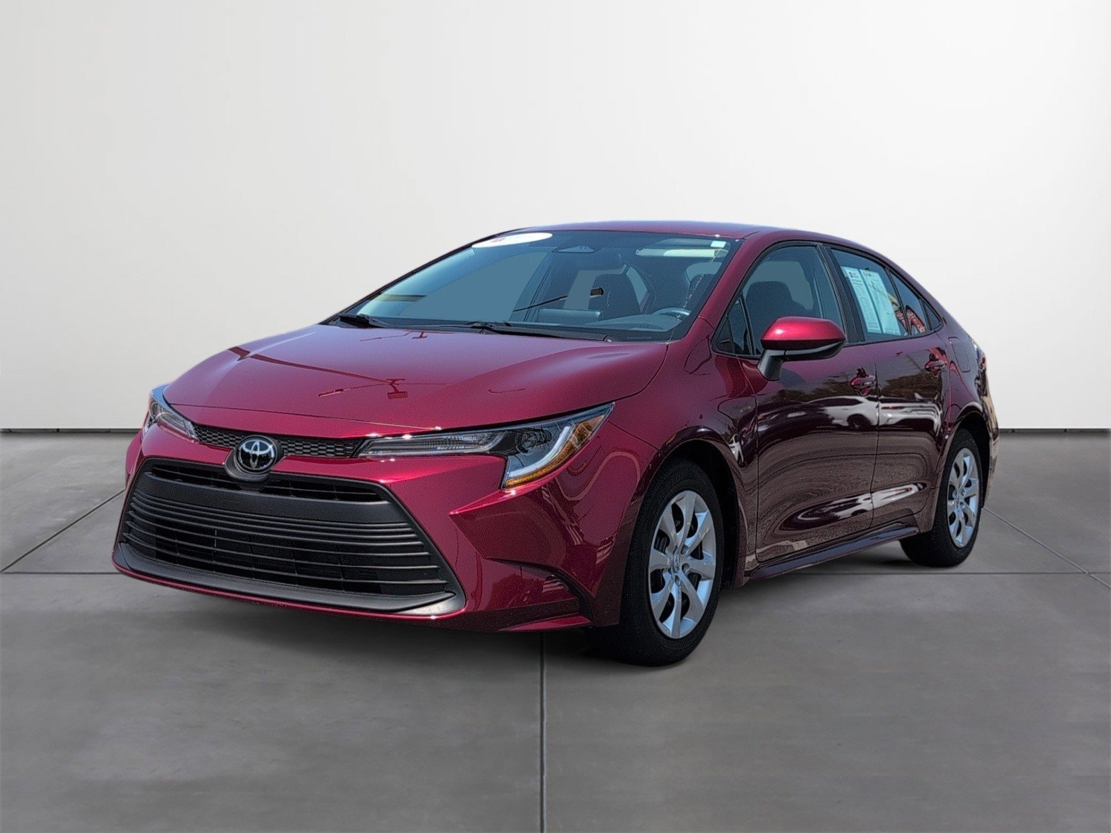 Used 2023 Toyota Corolla LE FWD image 2