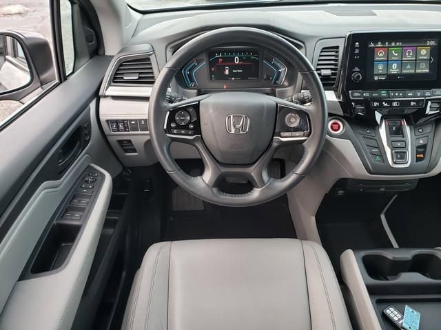 Used 2018 Honda Odyssey EX-L image 16