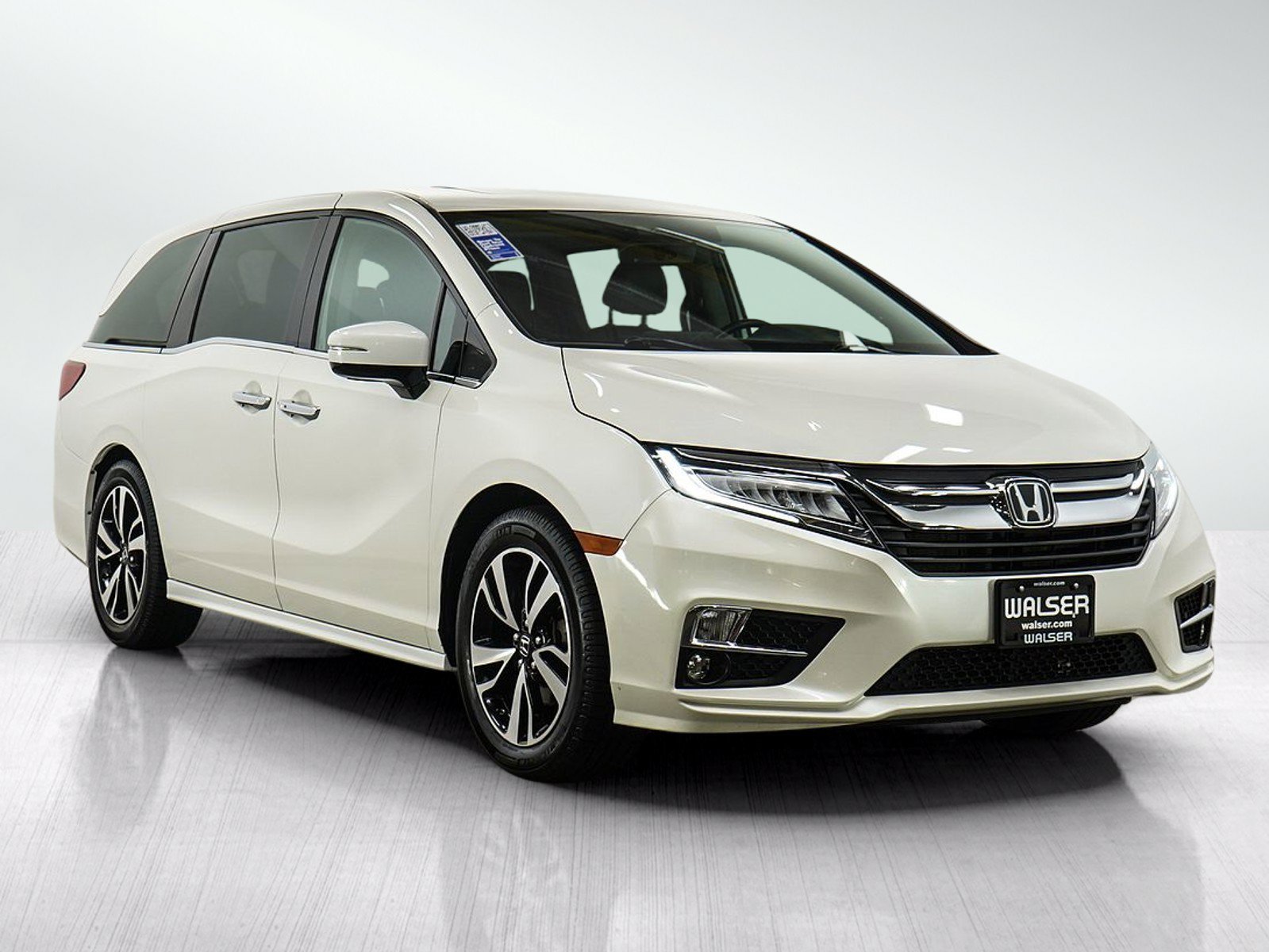 Used 2018 Honda Odyssey Elite image 7