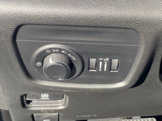 New 2025 Jeep Grand Cherokee Altitude AWD/4WD image 25