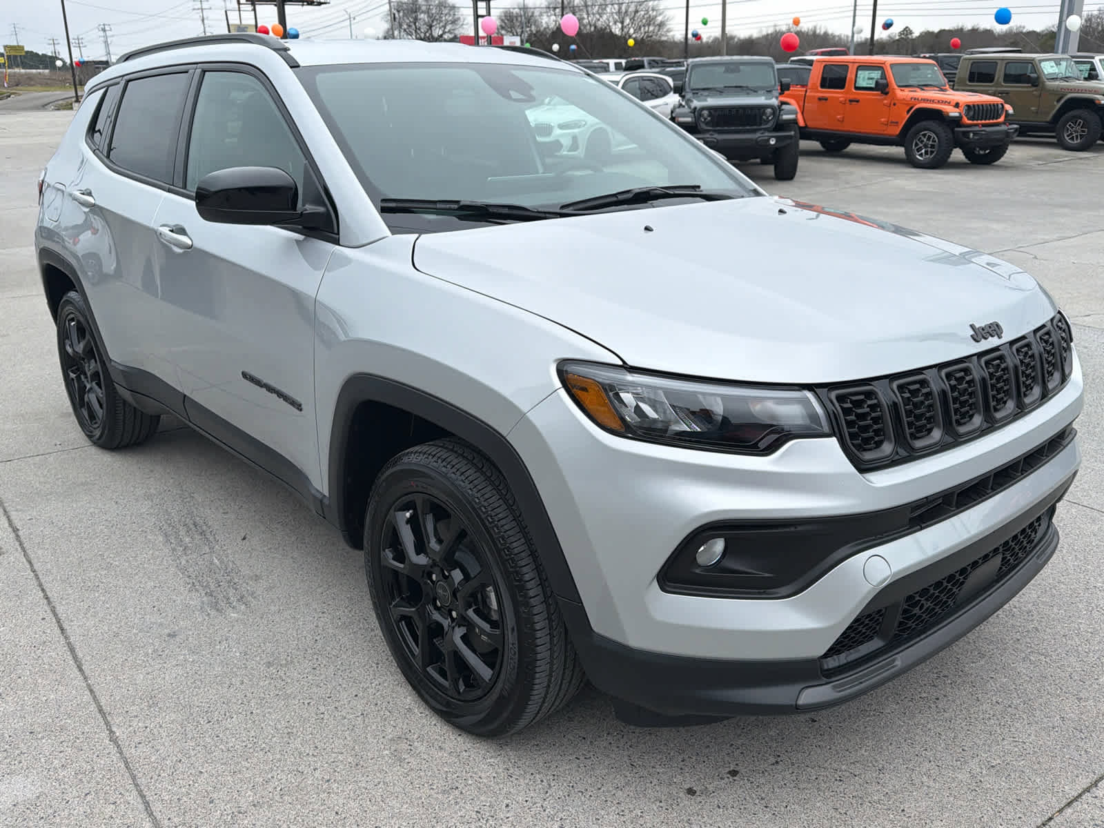 New 2026 Jeep Compass Latitude image 10