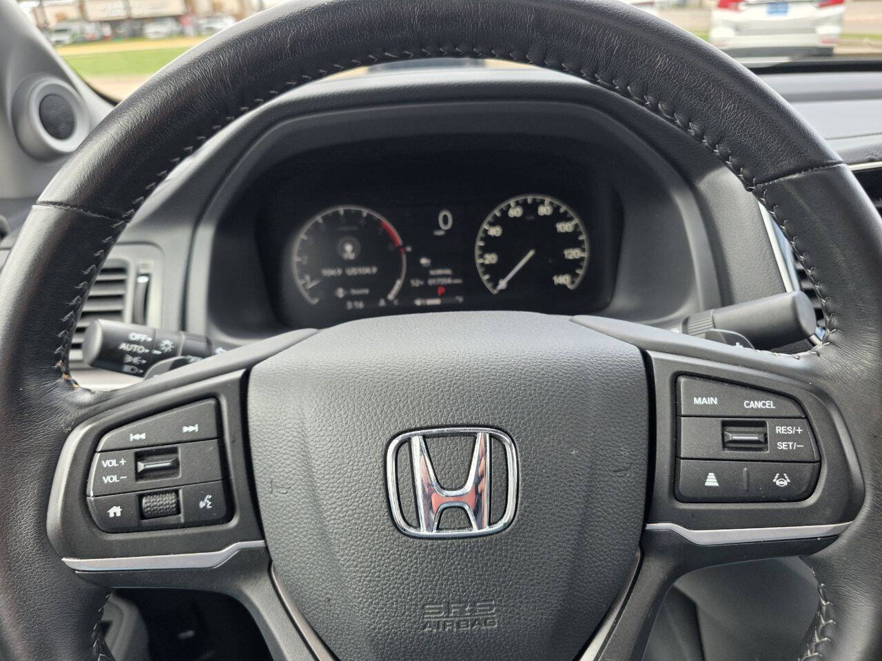 Used 2025 Honda Ridgeline RTL image 15
