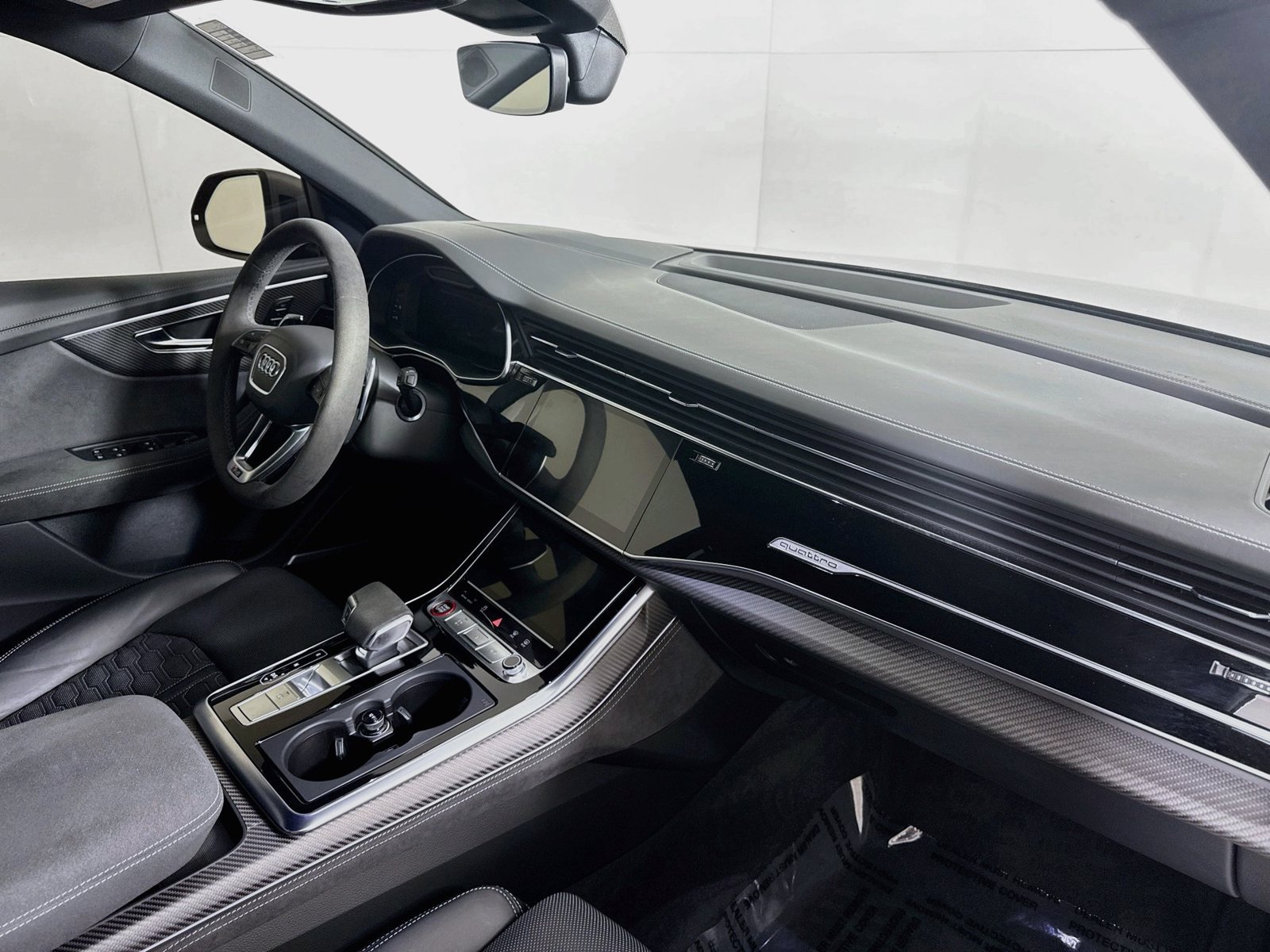 Certified 2025 Audi RS Q8 performance AWD/4WD image 28