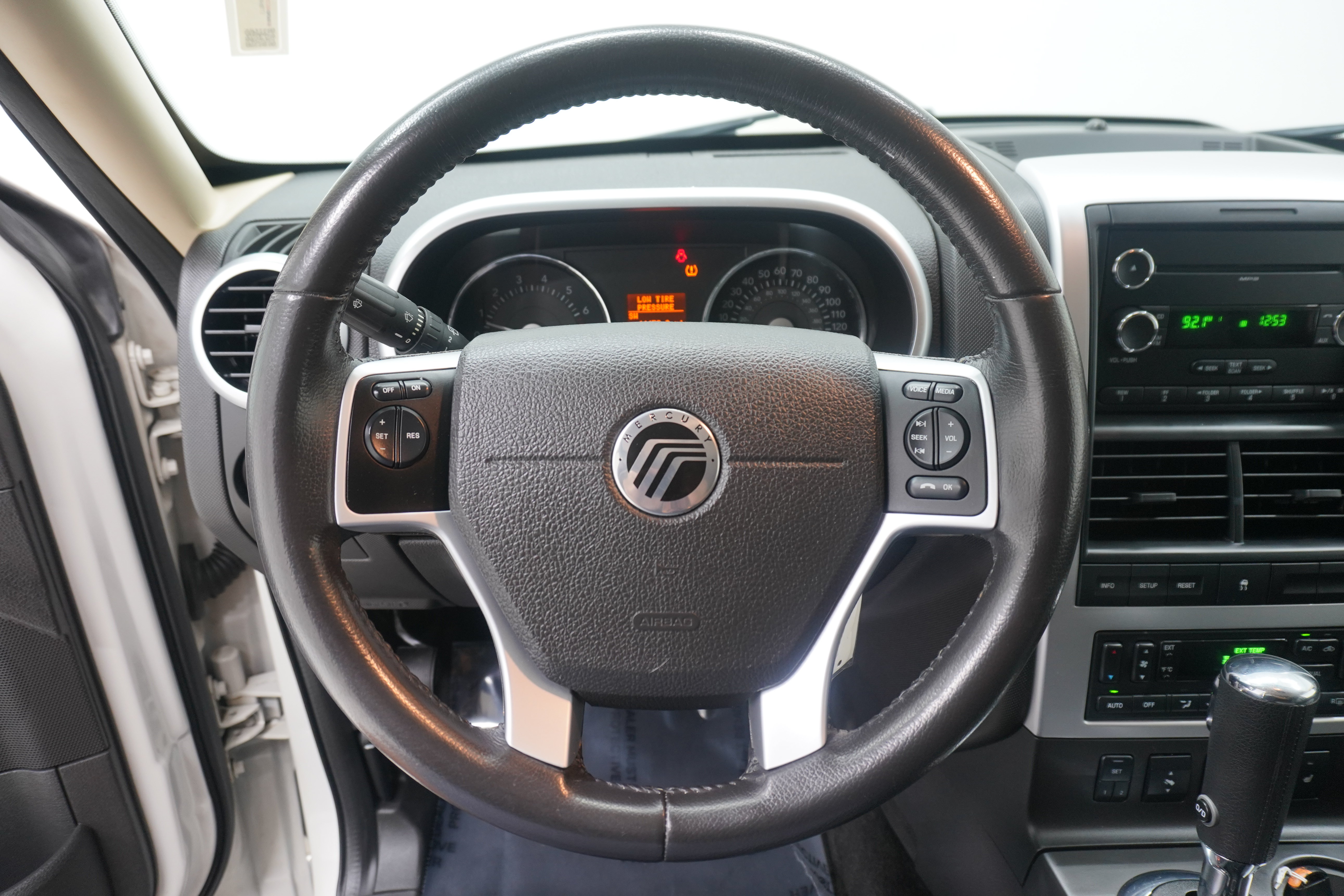 Used 2010 Mercury Mountaineer 2WD image 15