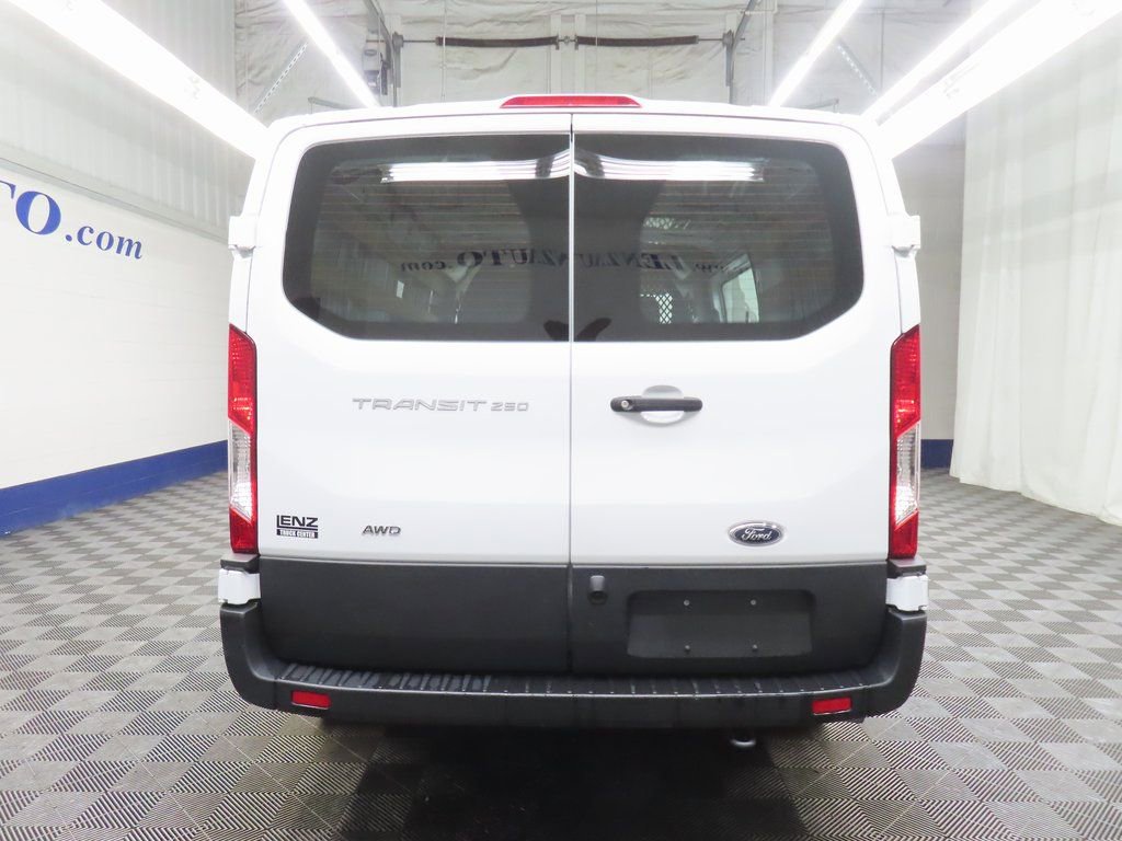 Used 2024 Ford Transit 250 Low Roof AWD w/ Exterior Upgrade Package image 24