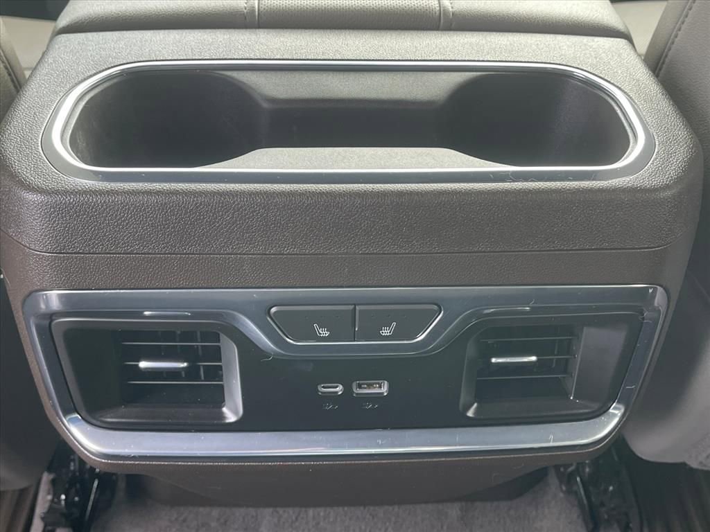 Certified 2024 Chevrolet Silverado 2500 LTZ w/ LTZ Plus Package image 15