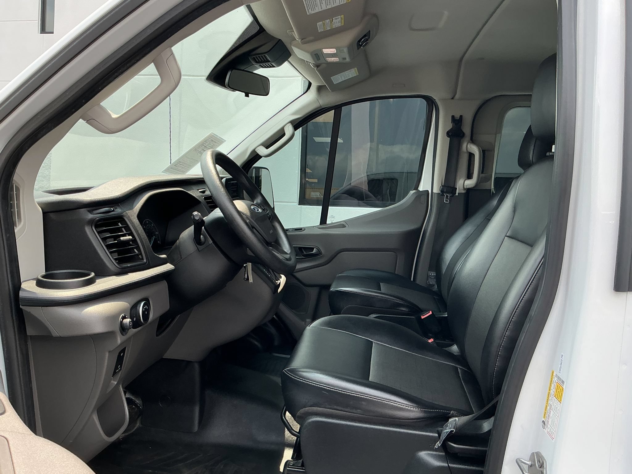 Used 2021 Ford Transit 350 XL RWD image 12