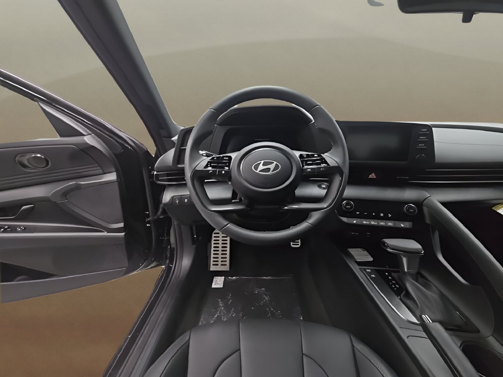 New 2026 Hyundai Elantra SEL Sport FWD image 29