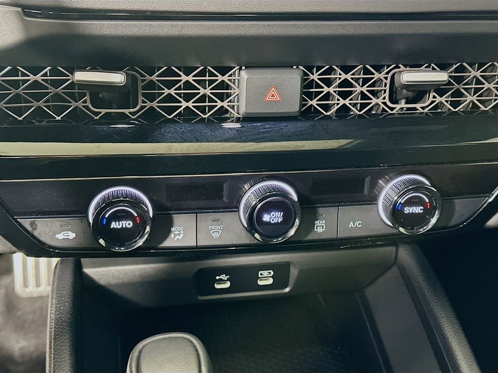 Used 2023 Honda Accord Sport image 15