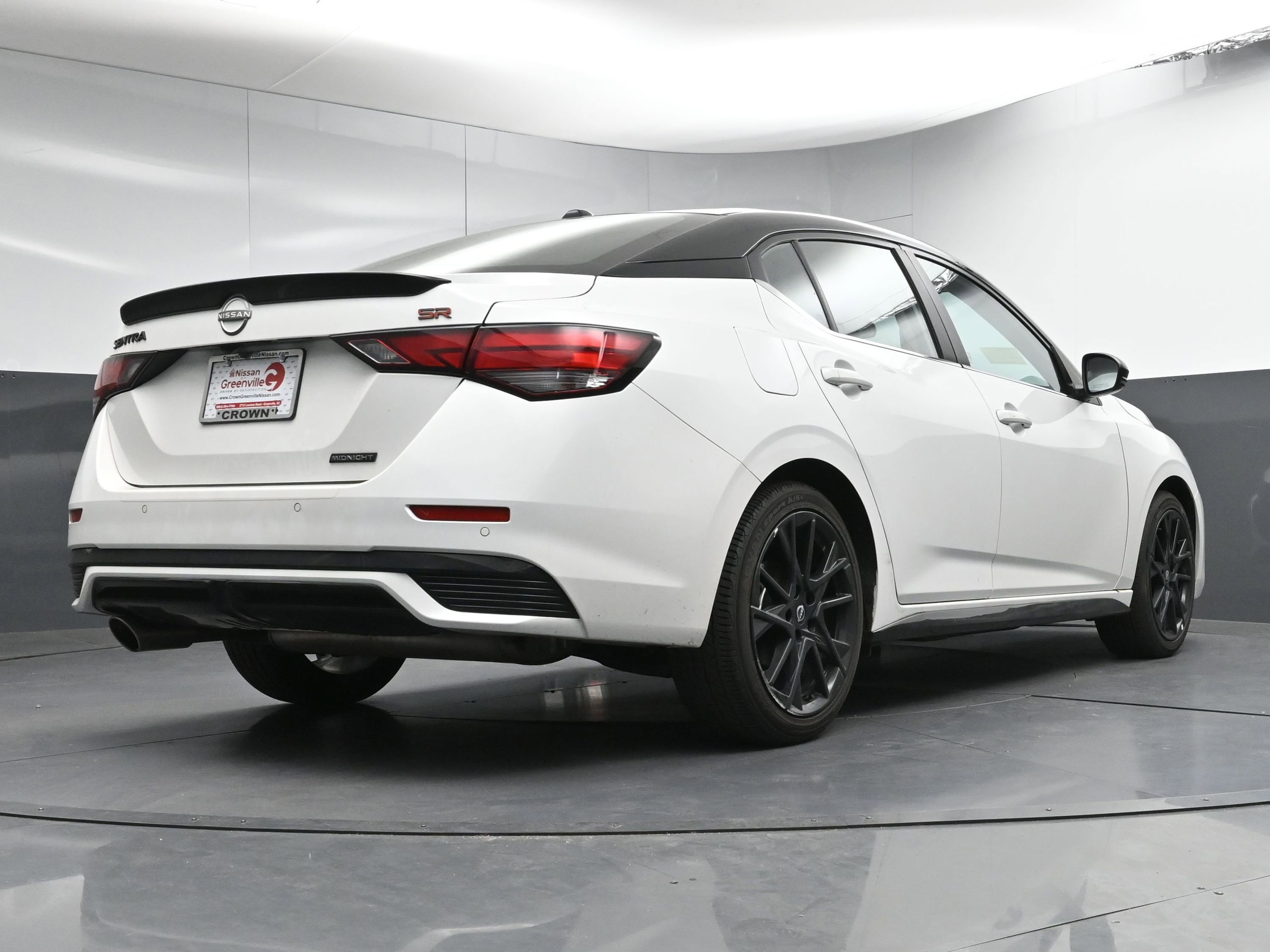 Certified 2025 Nissan Sentra SR w/ Midnight Edition image 25