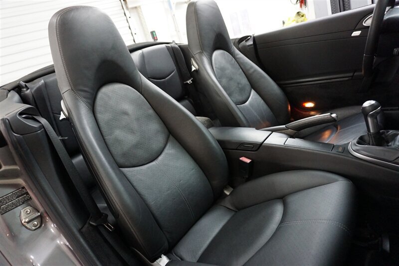 Used 2007 Porsche 911 Carrera 4S AWD/4WD image 17