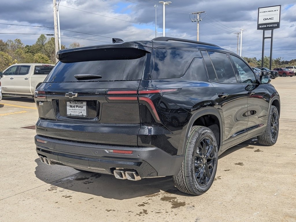 New 2026 Chevrolet Traverse LT w/ Midnight/Sport Edition image 7