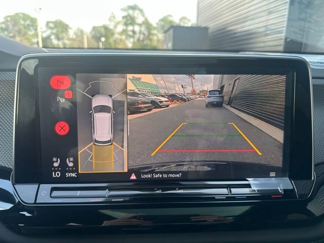 New 2025 Volkswagen Atlas Cross Sport SEL Premium R-Line image 31