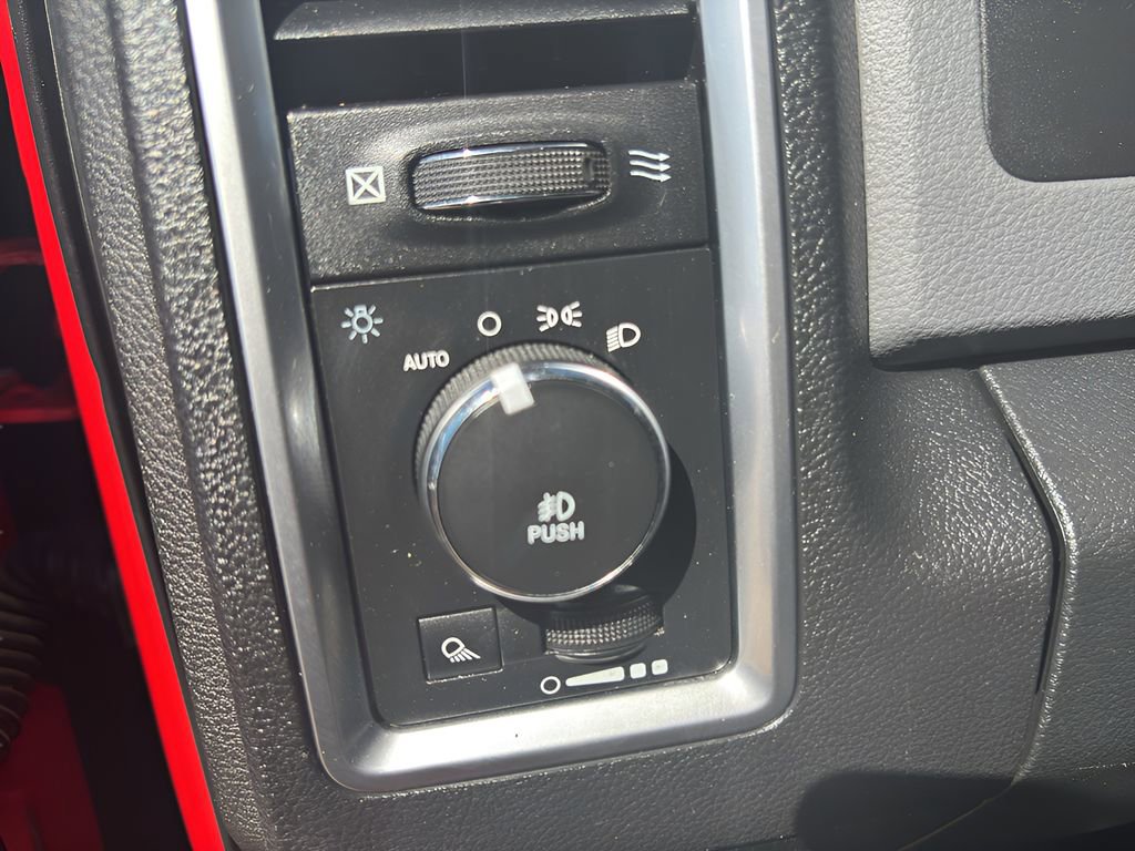 Used 2016 RAM 1500 Big Horn image 16