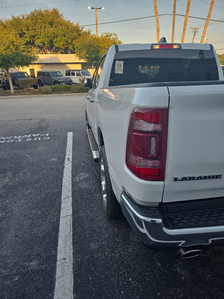 Used 2024 RAM 1500 Laramie AWD/4WD image 8
