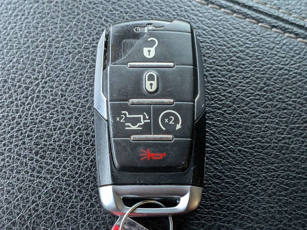 Used 2021 RAM 1500 Laramie w/ Sport Appearance Package AWD/4WD image 32