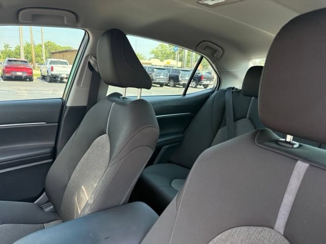 Used 2023 Toyota Camry LE w/ Convenience Package FWD image 8