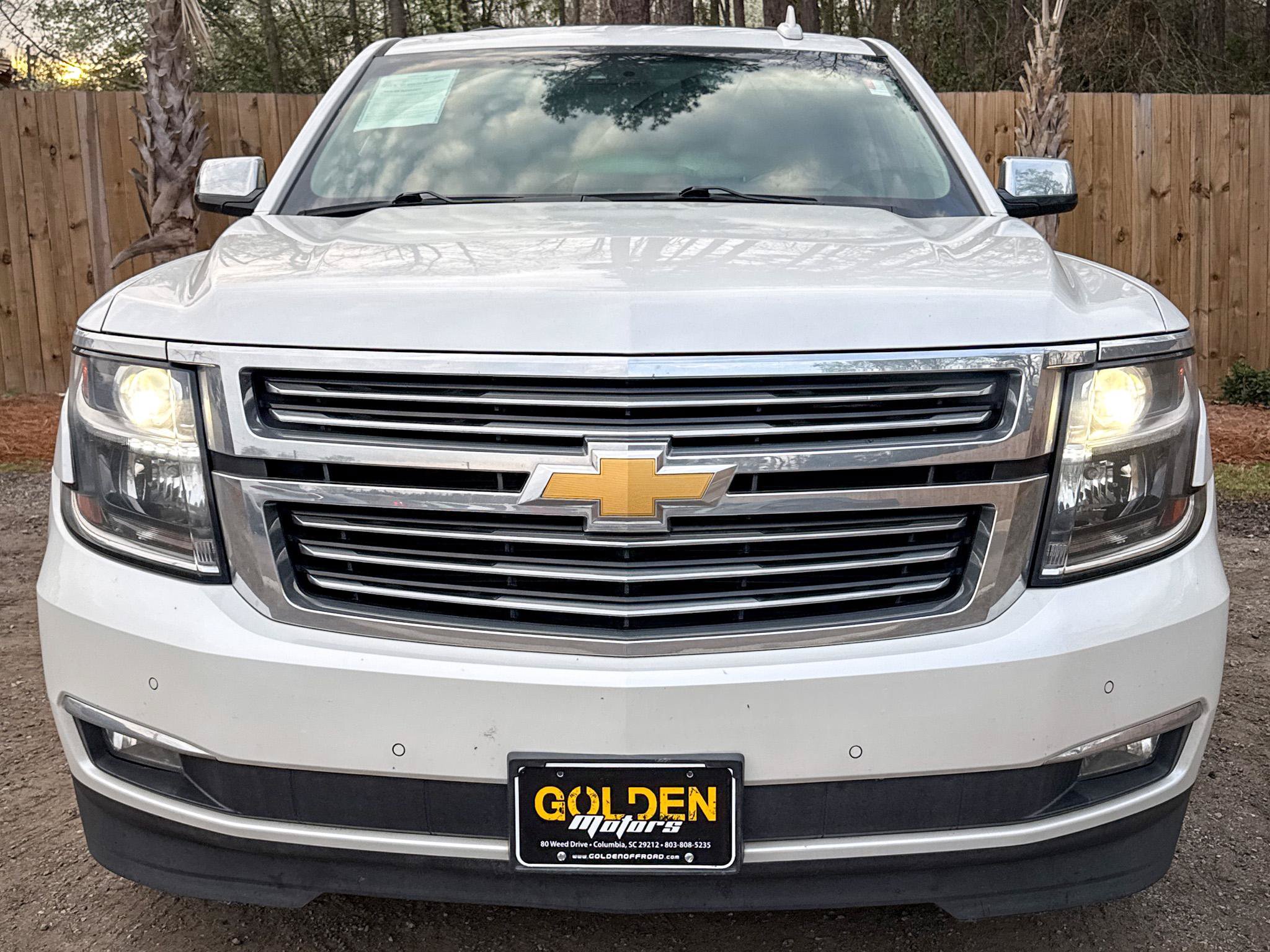 Used 2017 Chevrolet Suburban Premier AWD/4WD image 19
