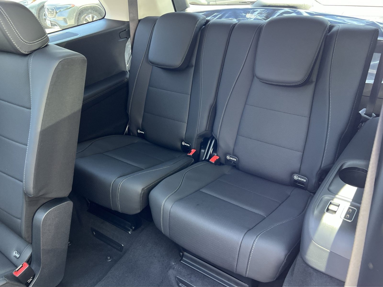 New 2026 Mercedes-Benz GLS 450 4MATIC image 31