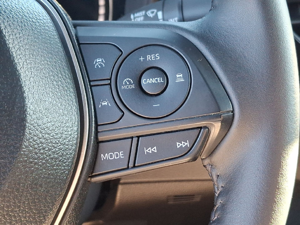 Certified 2026 Toyota Corolla SE FWD image 23