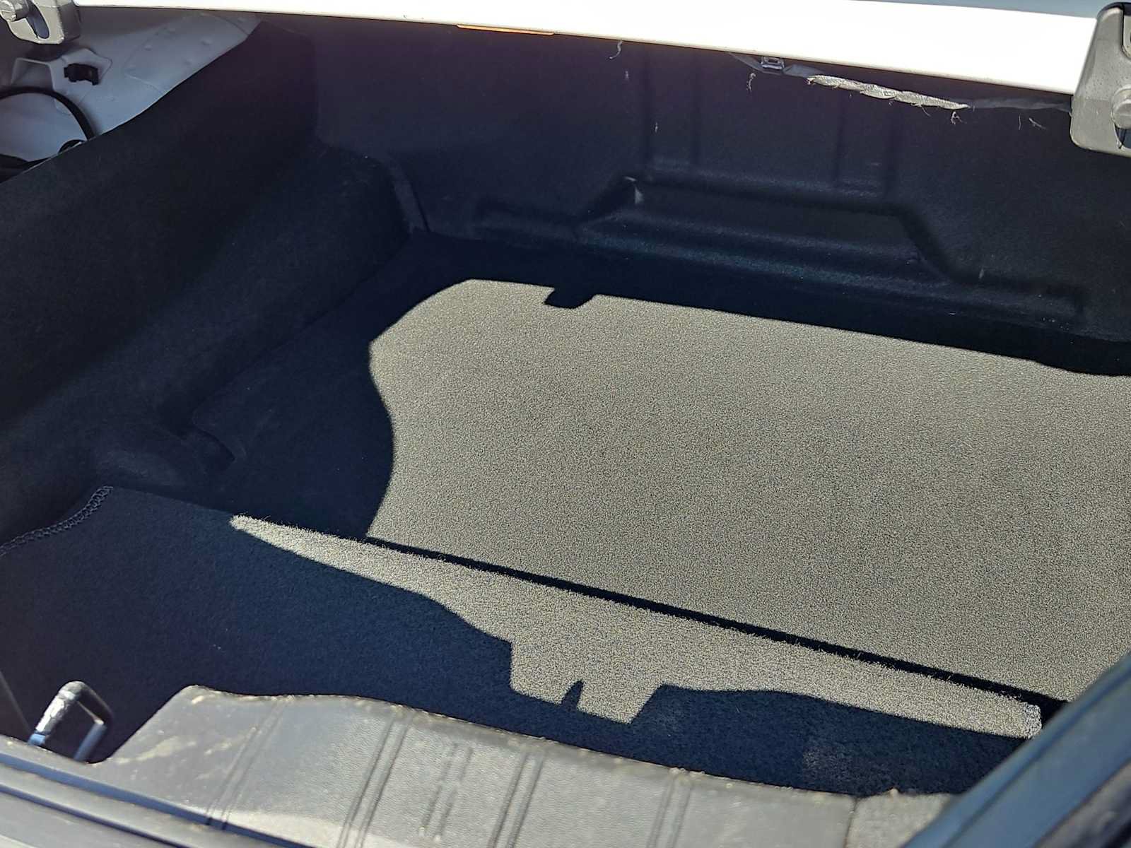 Used 2023 Chevrolet Camaro LT RWD image 23