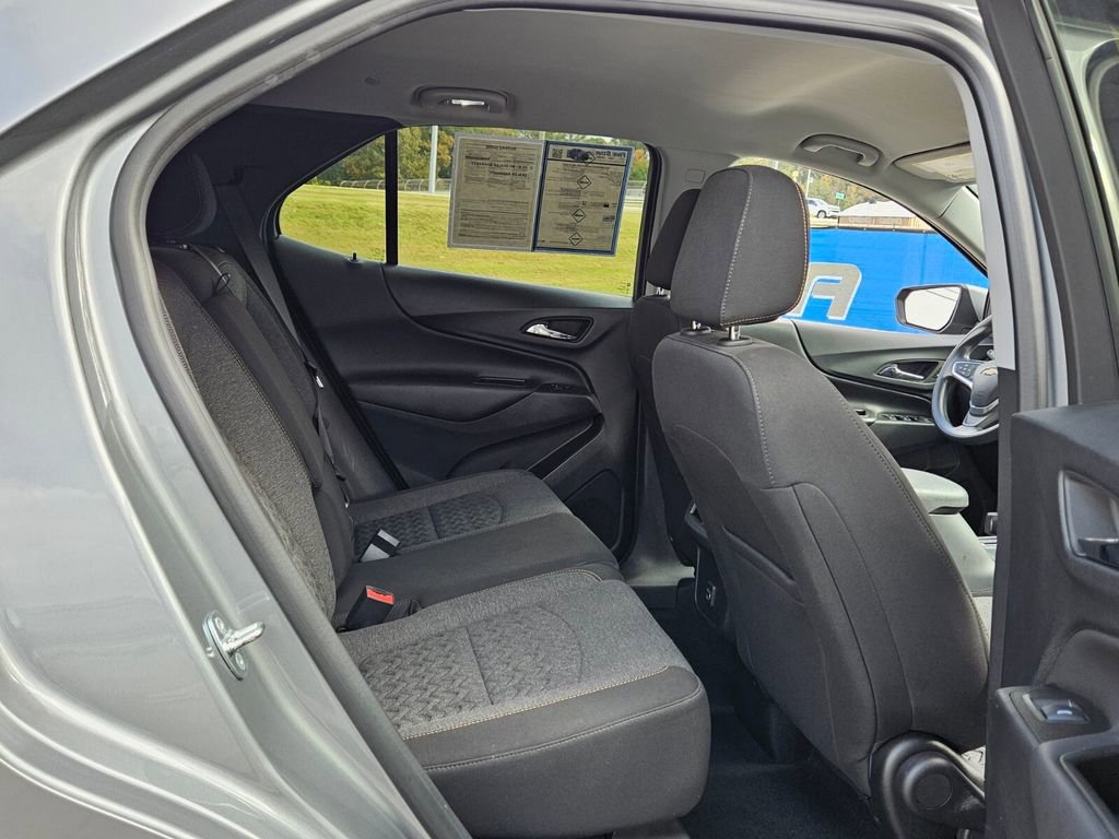 Used 2023 Chevrolet Equinox LT image 13