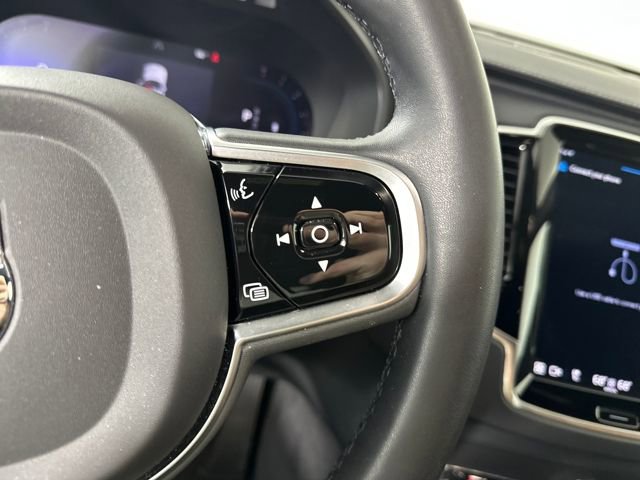 Used 2023 Volvo XC90 B6 Ultimate image 16