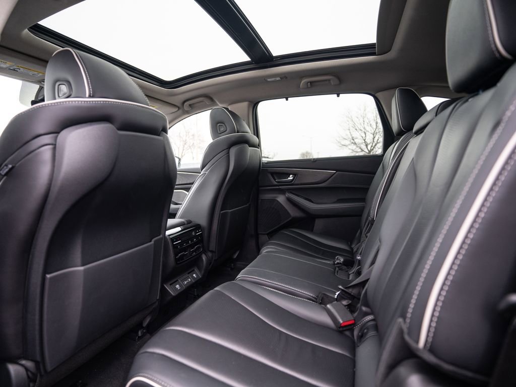 Certified 2023 Acura MDX SH-AWD w/ Advance Package image 43