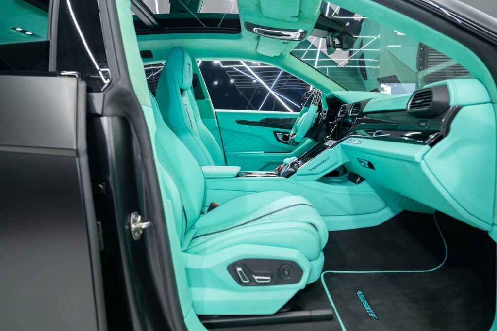 Used 2024 Lamborghini Urus S image 48