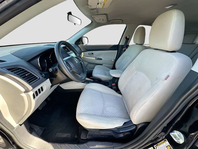 Used 2019 Mitsubishi Outlander Sport ES FWD image 18