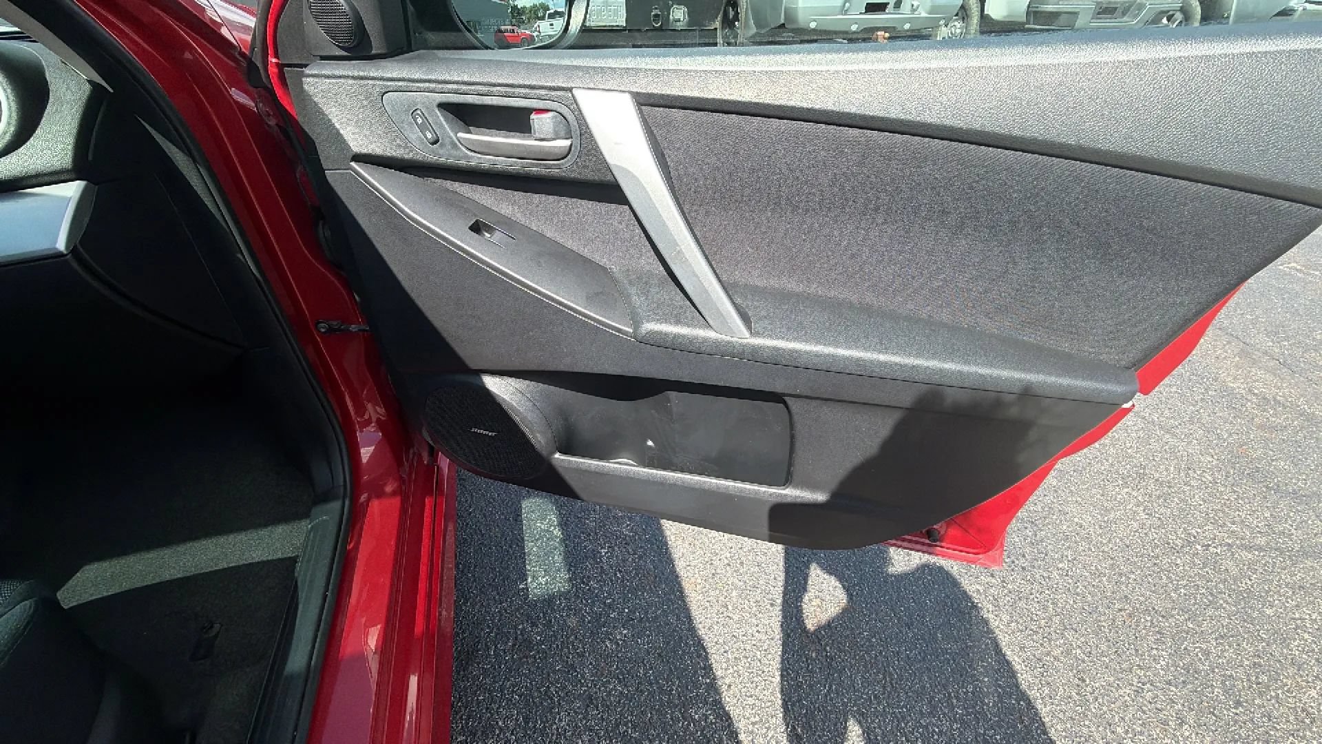Used 2011 MAZDA MAZDA3 s Sport FWD image 16