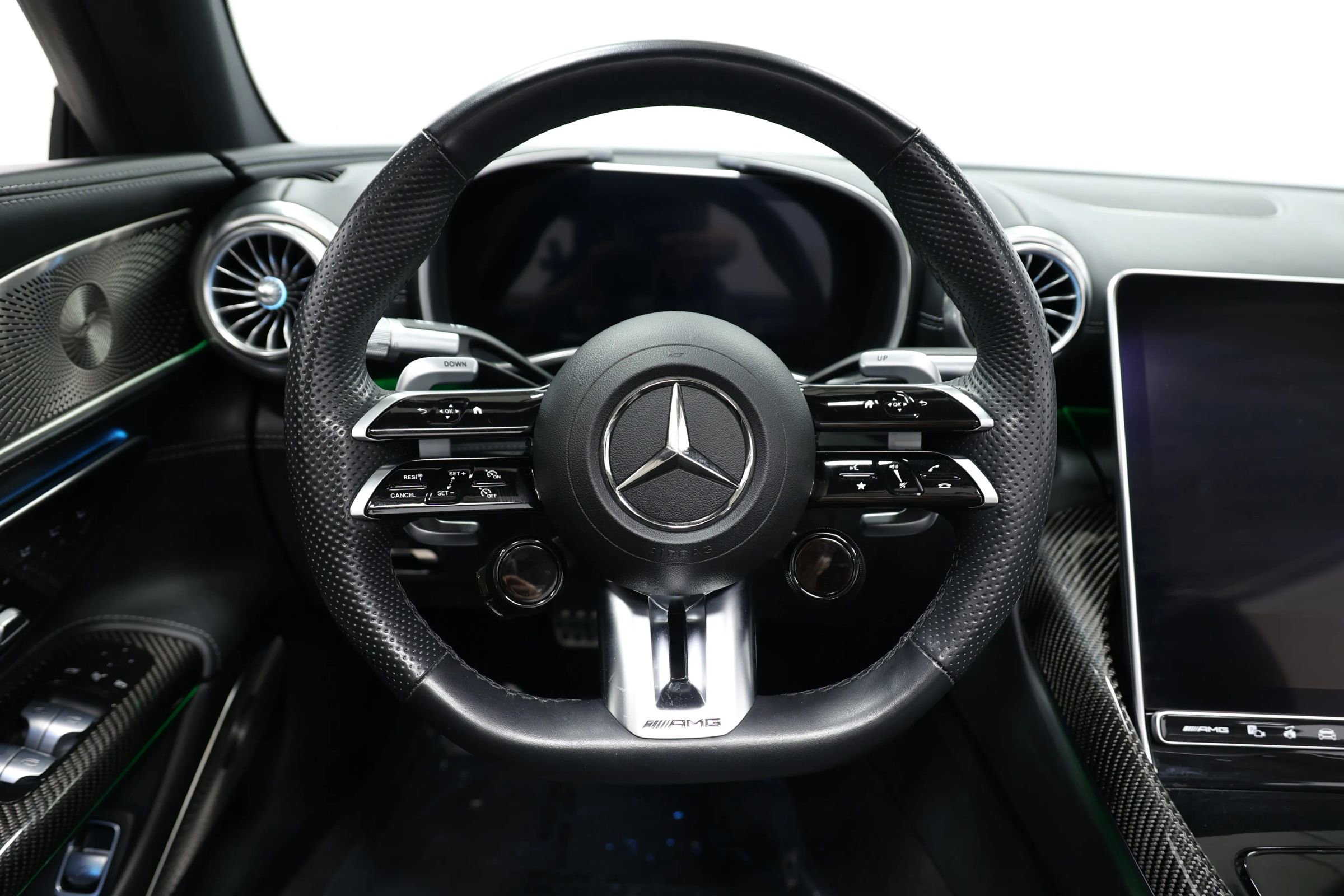 Used 2022 Mercedes-Benz SL 63 AMG 4MATIC image 22