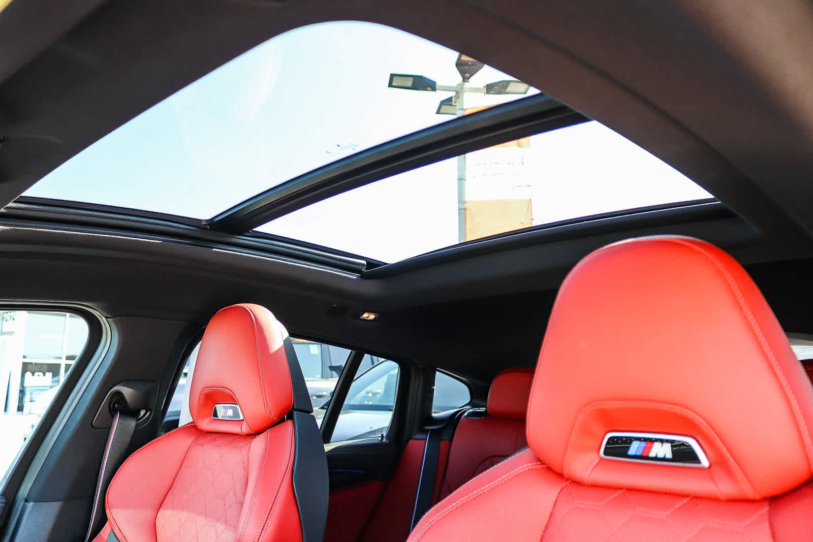 Used 2025 BMW X4 M w/ Competition Package AWD/4WD image 28