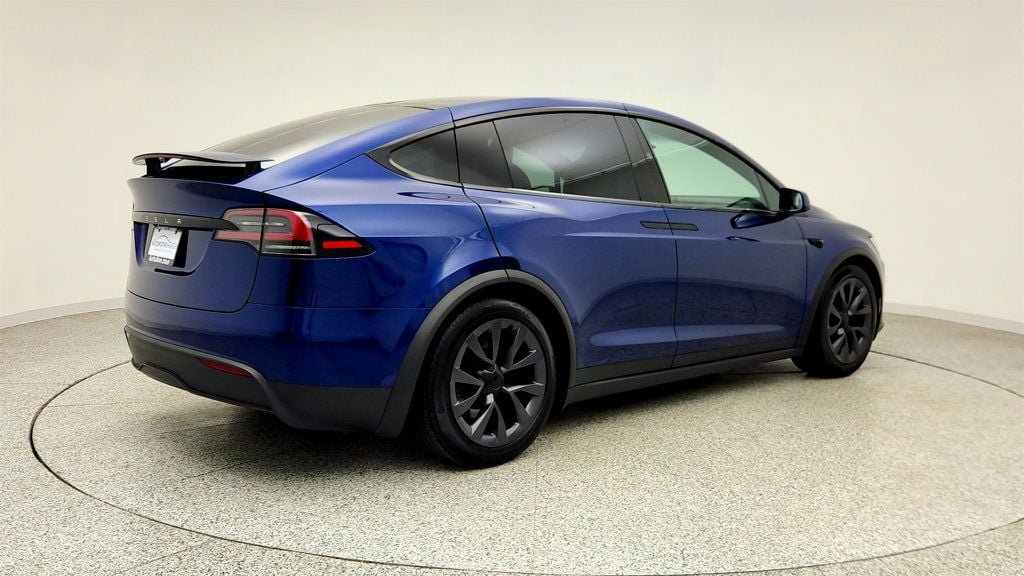 Used 2024 Tesla Model X AWD/4WD image 5