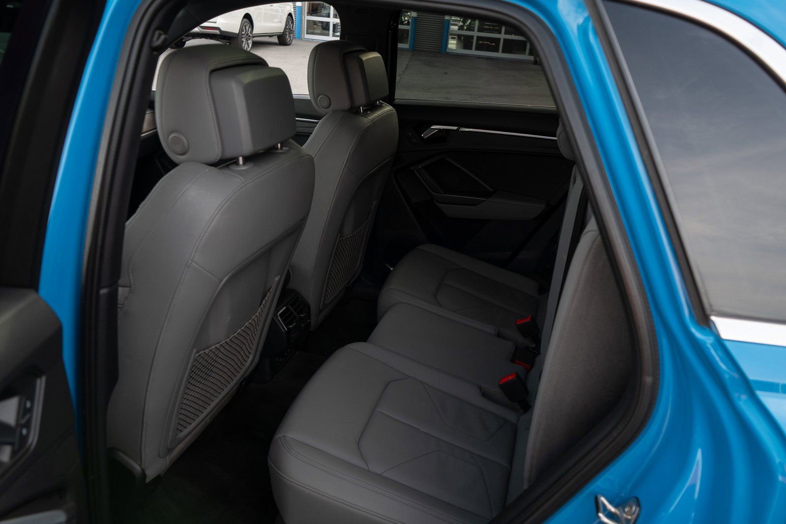 Used 2020 Audi Q3 2.0T Prestige w/ Prestige Package image 19