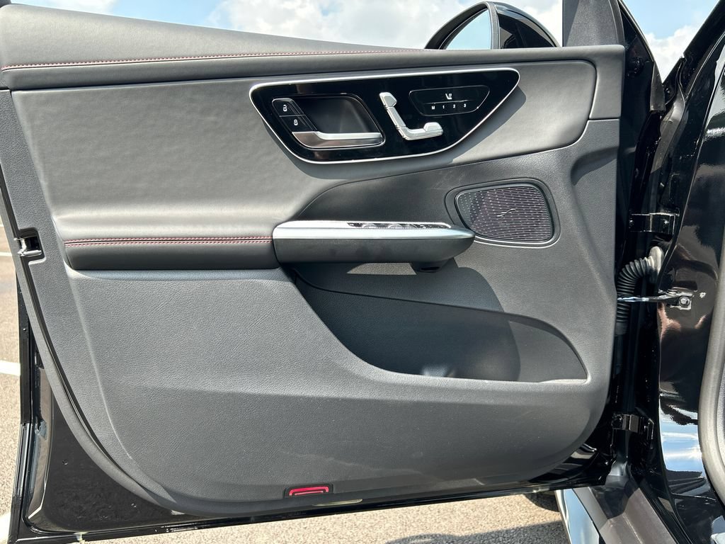 New 2026 Mercedes-Benz GLC 43 AMG 4MATIC image 10