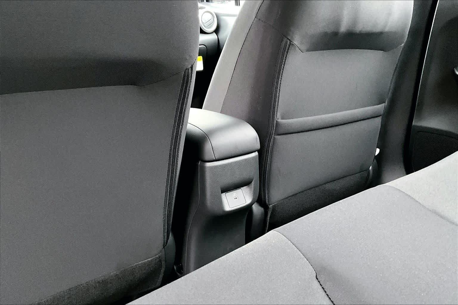 Used 2025 Nissan Versa SV w/ Trunk Package FWD image 20
